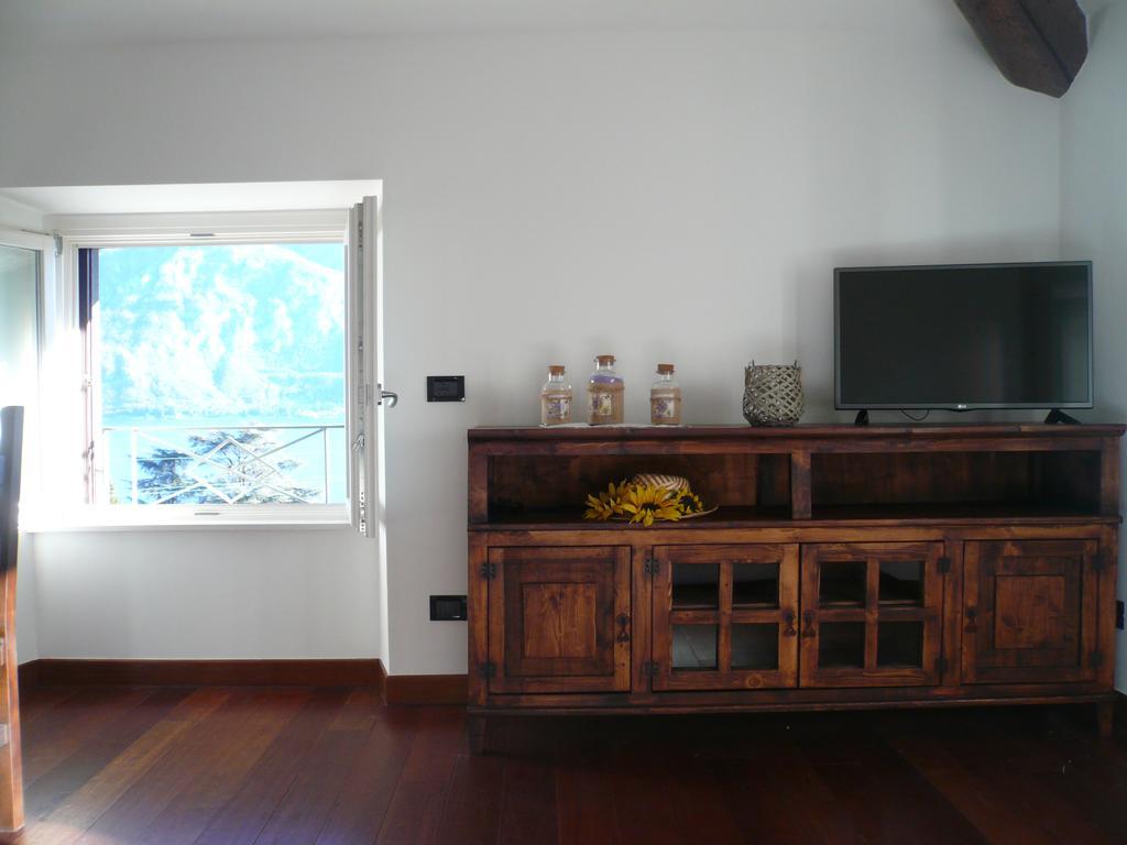 Casa Beatrice Διαμέρισμα Oliveto Lario Δωμάτιο φωτογραφία